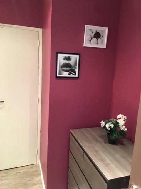 Hotel Hovi De La Mairie Aubervilliers Extérieur photo